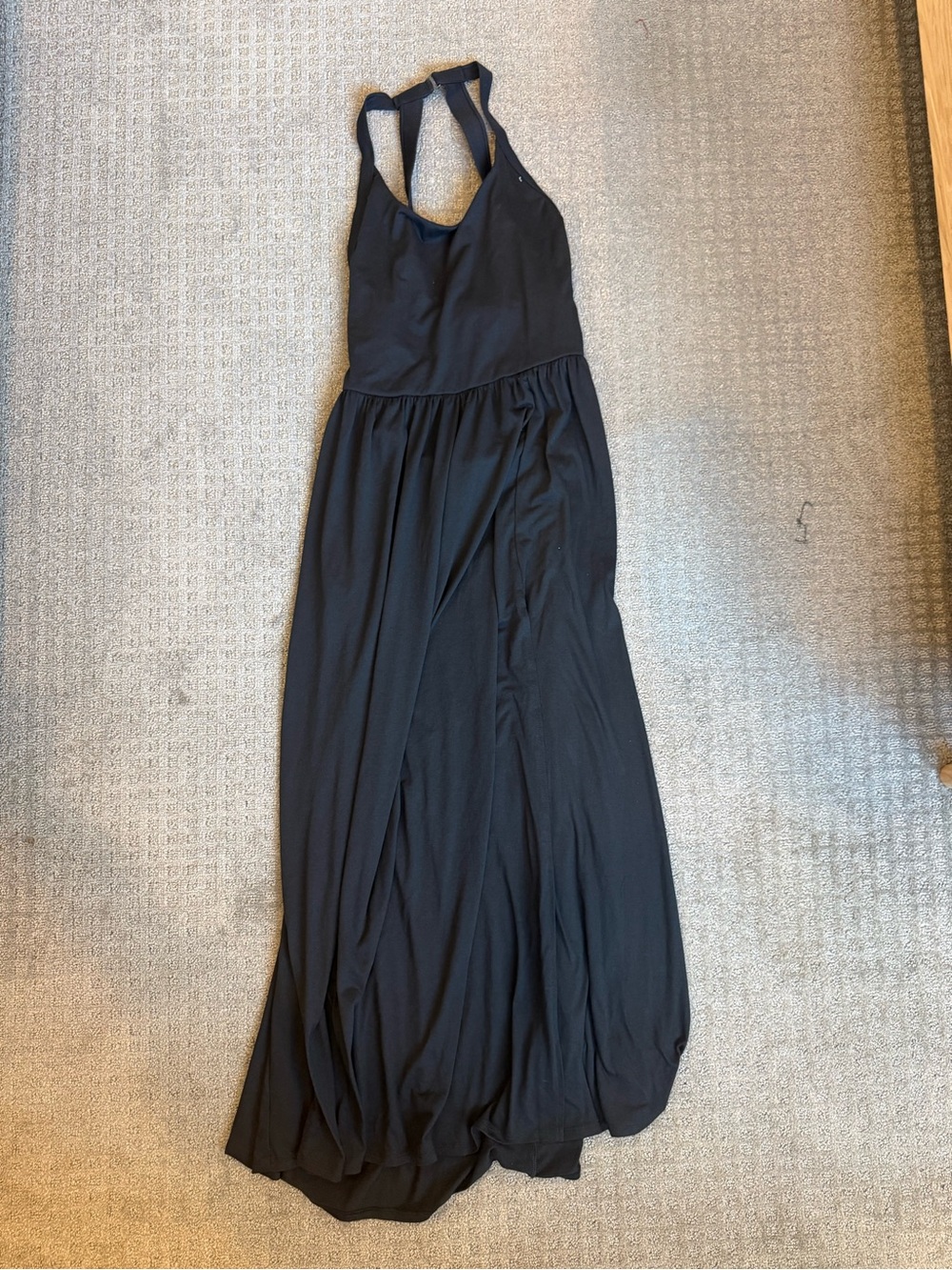 HALARA Black Halter-Style Maxi Dress